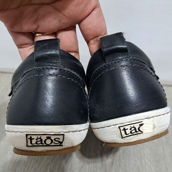 Taos Footwear Glory Studded Loafer Goth Slip On Shoes Size 8 Black - Picture 14 of 15